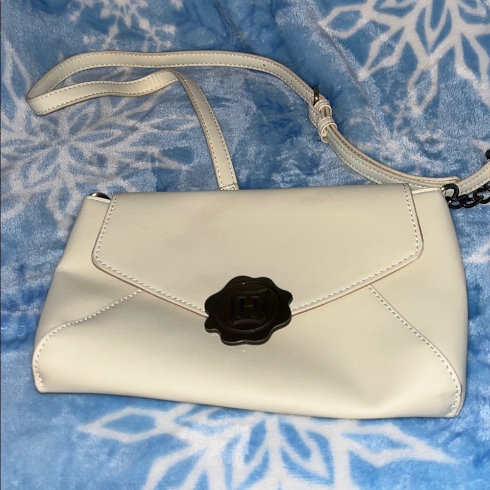 NWOT! Elegant Harry Potter Cream Shoulder Bag